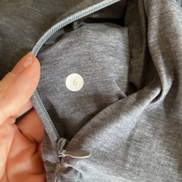 COPY - Lululemon Grey Go Endeavor Dress 6 - Picture 9 of 9
